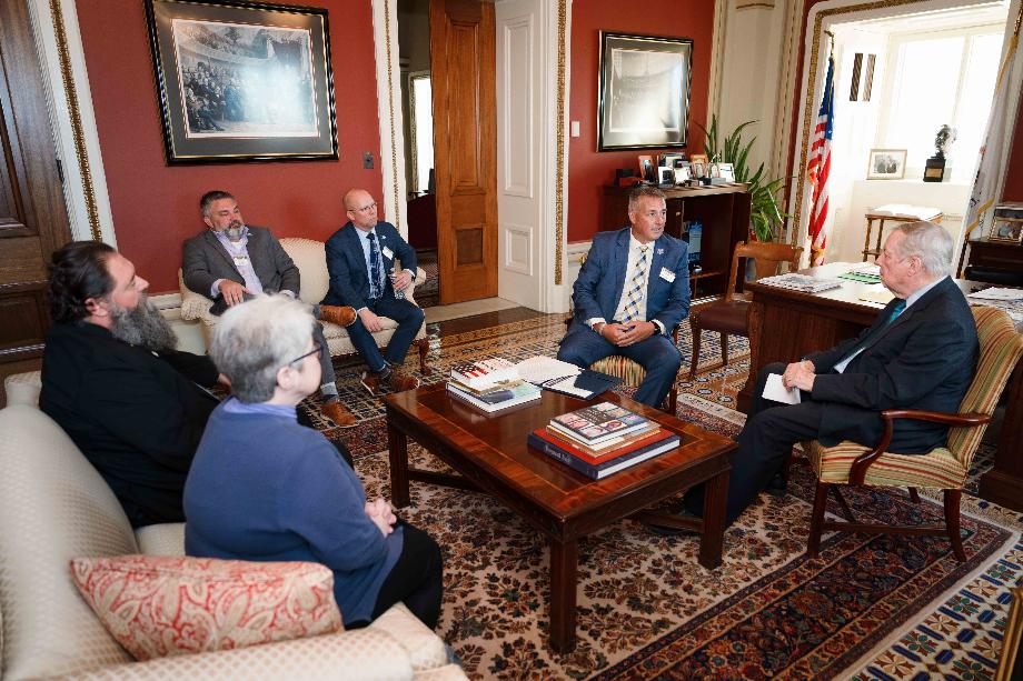 DURBIN MEETS WITH SMART-TD LEADERSHIP ABOUT FUNDING ILLINOIS TRANSIT PROJECTS